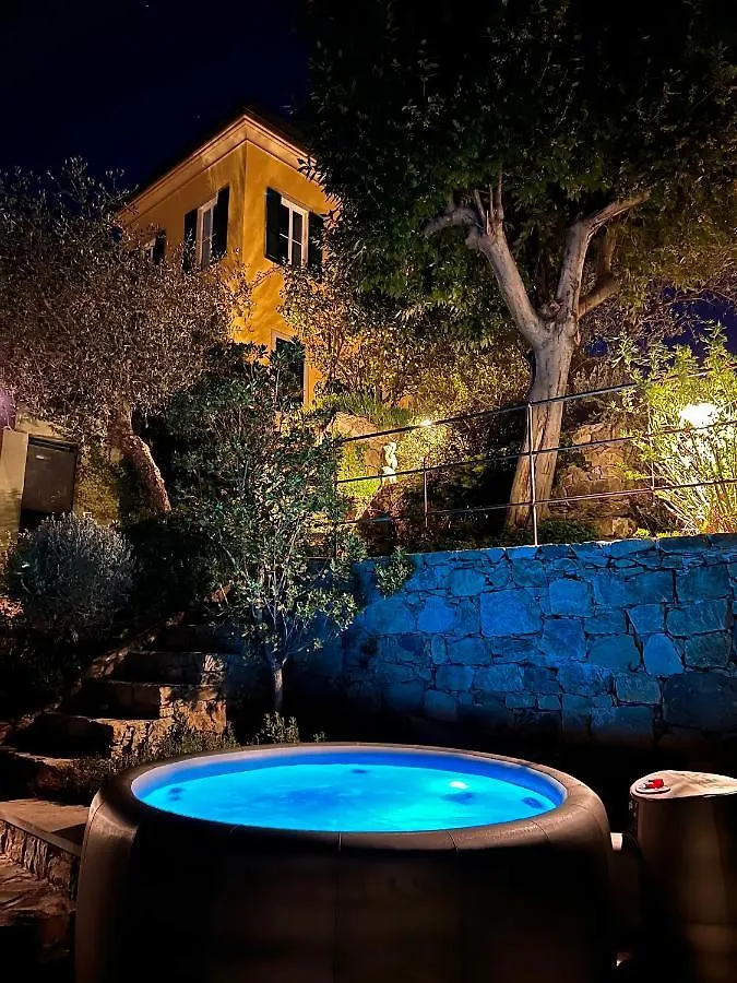 Feriegård Torre Scribanti Villa Sestri Levante Italien